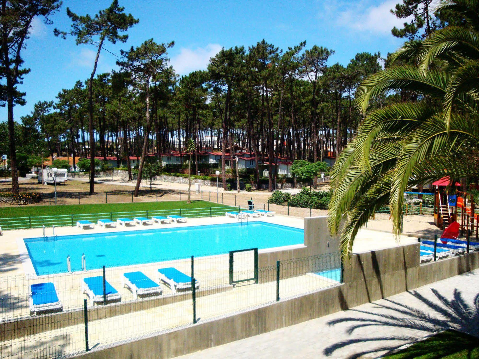 Orbitur Valado Bungalows Caravan Park 호텔 나자레 외부 사진